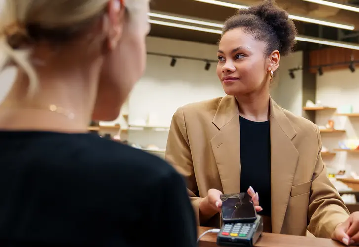 Mollie en Eazier by ACA bundelen krachten: één platform voor offline en online  betalingen